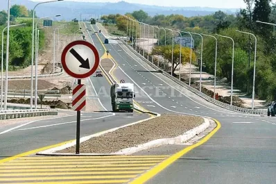 Concretan una audiencia pública para licitar la ruta nacional 9 y el camino al aeropuerto