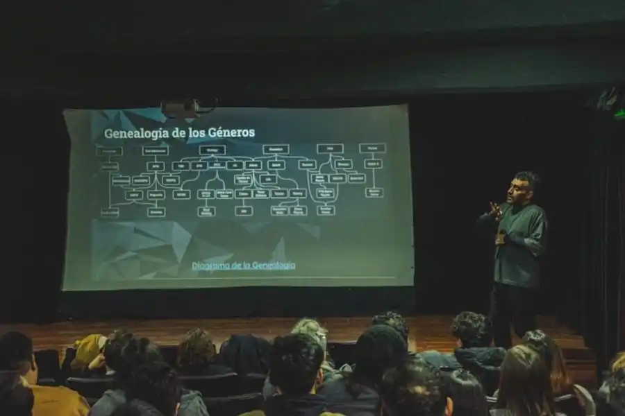 EXPOSICIONES Y CHARLAS.  Se esperan invitados nacionales e internacionales, además de una fiesta gamer. / INSTAGRAM @cdvt_oficial