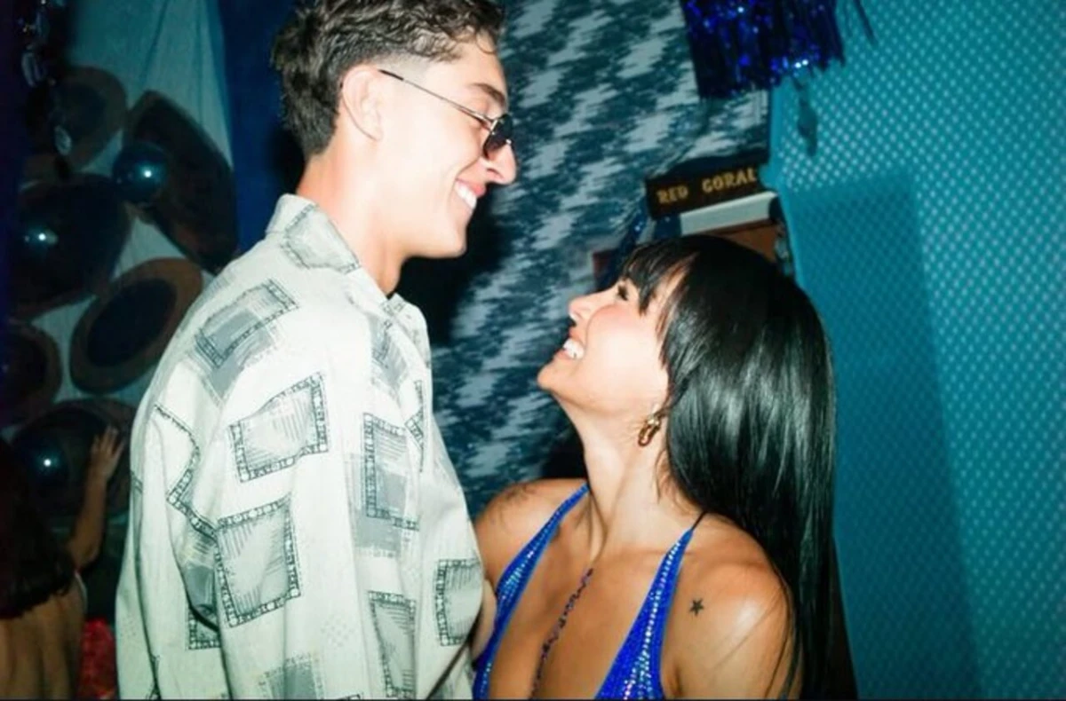 AITANA Y PLEX. La foto que confirma el romance entre la cantante y el youtuber.