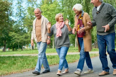 Tres ejercicios para mejorar tu expectativa de vida después de los 50 años