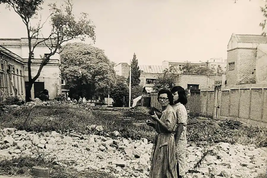 Hojeando el archivo de LA GACETA