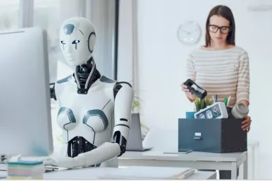 El 3% de los empleos estaría en riesgo por la IA, pero las mujeres tienen más que perder