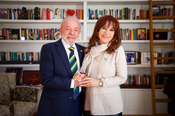 Cristina Kirchner habló tras la visita de Lula da Silva: “Él también fue perseguido”