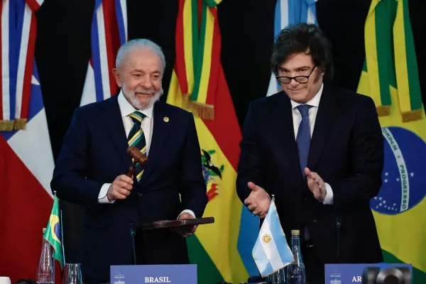Lula da Silva y Javier Milei, durante la Cumbre del Mercosur. @LulaOficial