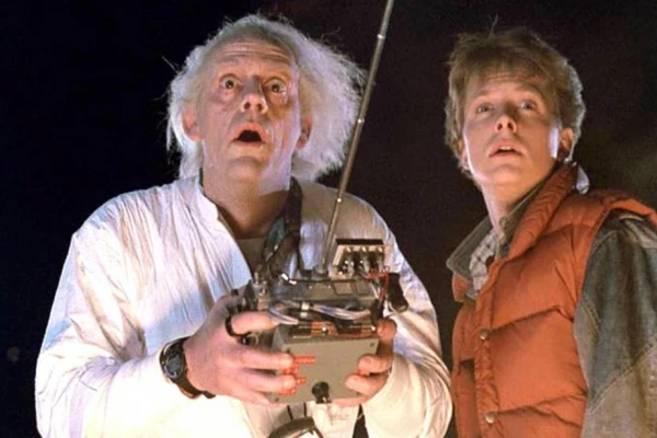 “Volver al futuro”: 40 años después, ¿por qué la siguen viendo?