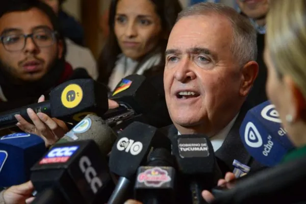 El gobernador afirmó que Tucumán debe recibir lo que le corresponde por coparticipación y por el impuesto a los combustibles