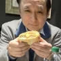 El Embajador de Japón probó el sánguche de milanesa: ¿cuál fue su reacción?