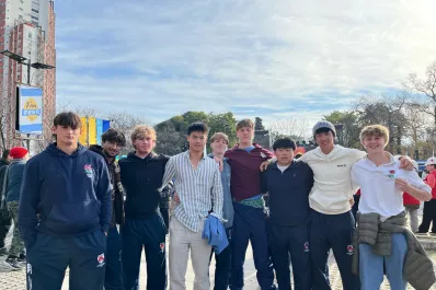 Estudiantes británicos visitan Argentina para ver a su selección de rugby