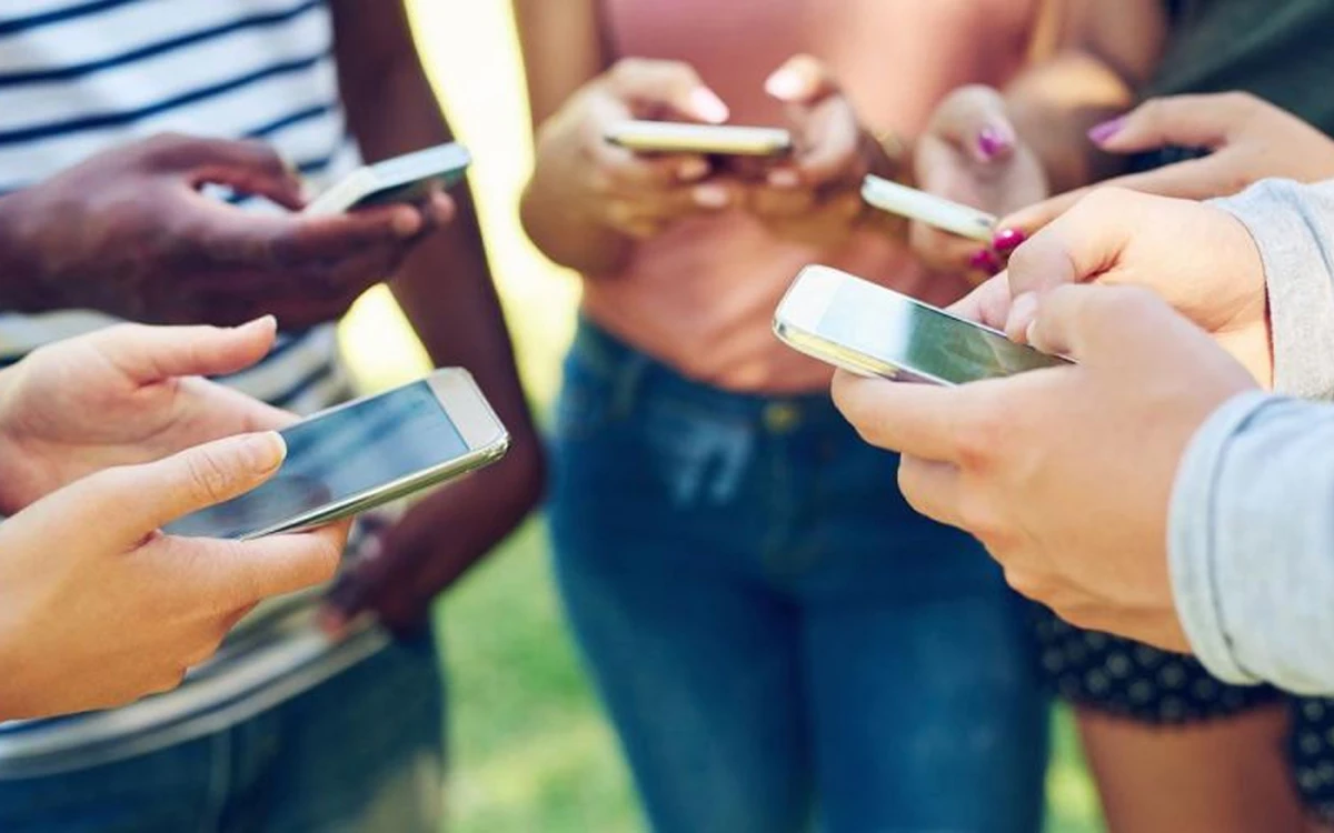 Qué significa que una persona no suba nada a sus redes sociales