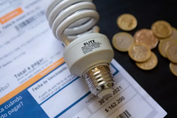 Suben las tarifas de luz en Chile: qué electrodomésticos consumen más y cómo reducir el gasto