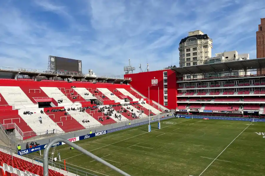 “No podés crecer en lo que no es tuyo”: la decisión que separó a Estudiantes de La Plata del estadio para todos
