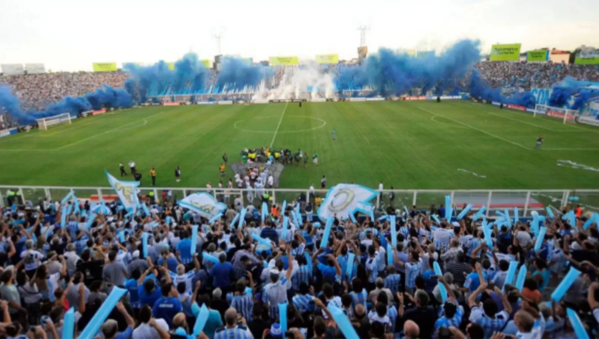 ¿Un cambio de paradigma en el fútbol tucumano?  Solo los socios de Atlético podrán entrar al Monumental