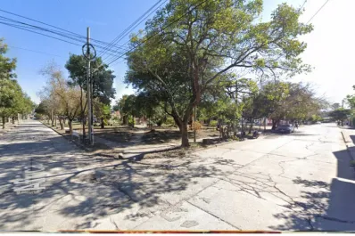 Jujuy: un estudiante golpeó, tiró al piso y apuñaló a una compañera de colegio