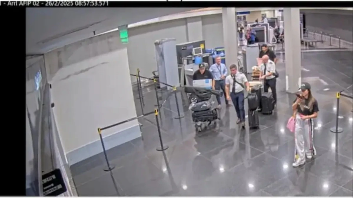 Escándalo de las 10 valijas: contradicciones y justificaciones tardías en el Gobierno