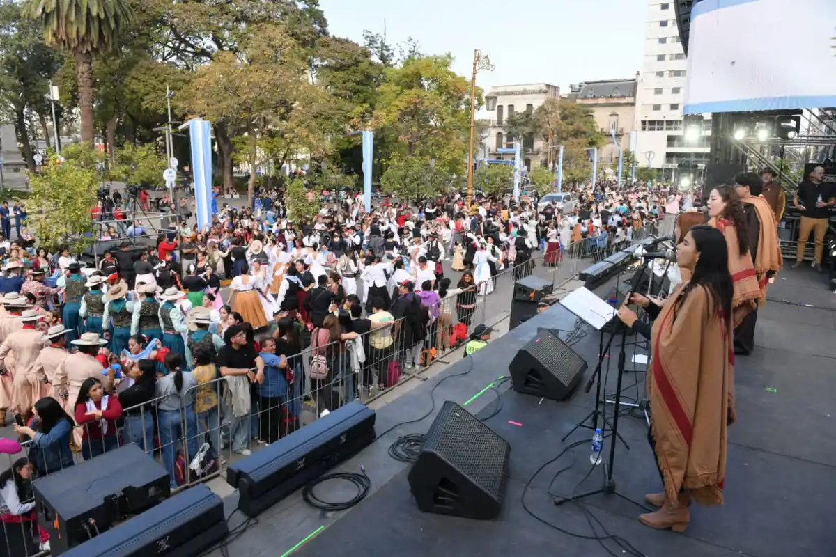 COMUNICACIÓN PÚBLICA