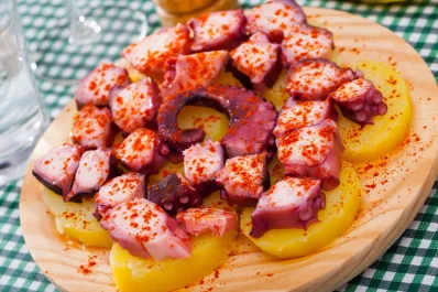 ¿Dónde se come el mejor pulpo a la gallega? Los pueblos del interior que superan a la costa