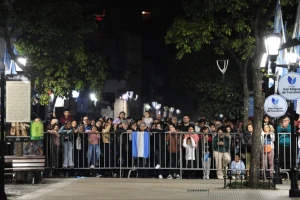 Tucumanos disgustados por no poder participar del acto patrio
