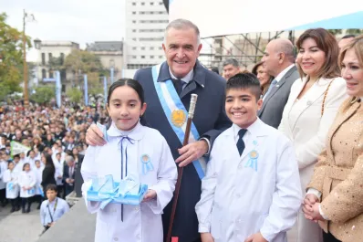 Dos niños tucumanos emocionaron con su discurso patrio: “Nos dijeron que nos imaginemos que todos eran bebés”