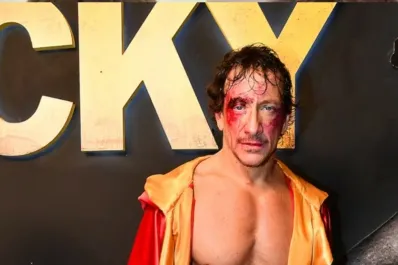 El conmovedor cruce entre Nico Vázquez y Silvester Stallone con el elenco de Rocky Argentina