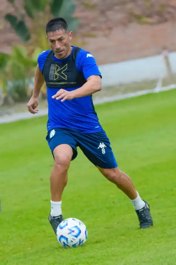 Acosta se recuperó de la lesión de sóleo.