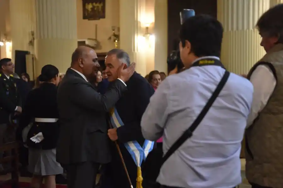 Tedeum en Tucumán: el saludo entre Jaldo y Manzur que acaparó todas las miradas en plena interna peronista