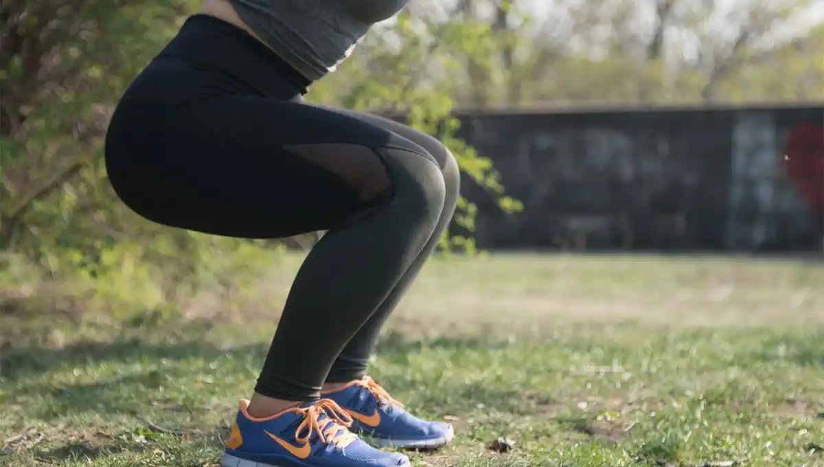 El ejercicio más eficiente para fortalecer piernas y glúteos en las mujeres de 50 años