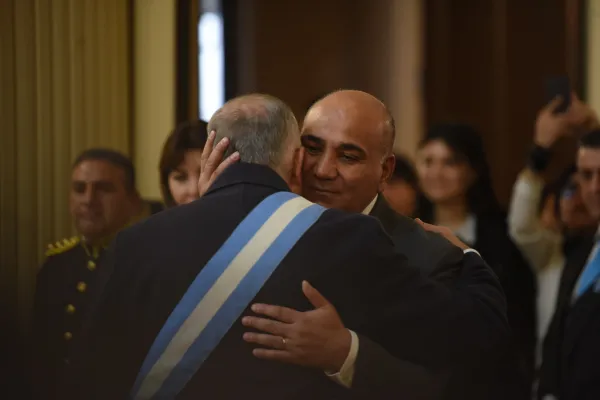 ¿Qué impacto tuvo en el PJ la foto entre Osvaldo Jaldo y Juan Manzur el 9 de Julio?