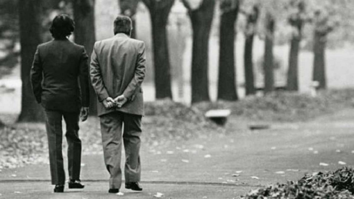 El fotógrafo de Menem reveló la historia real detrás de una escena clave de la serie