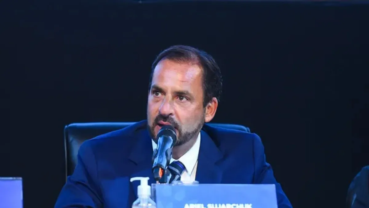 Ariel Sujarchuk, intendente de Escobar.