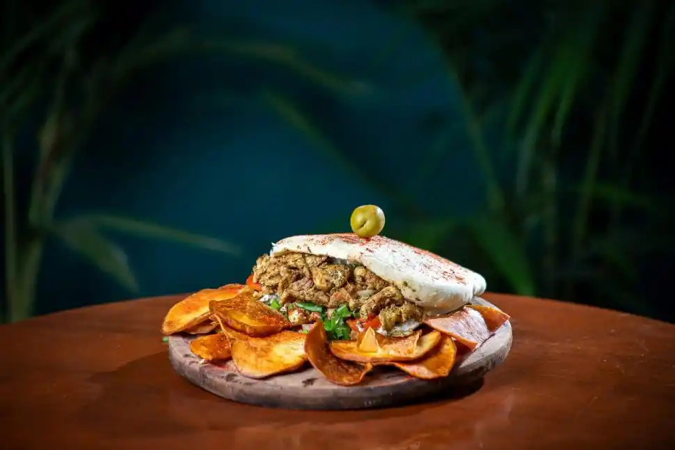 Una nueva casa cultural se gesta en el centro tucumano con Restó Boris