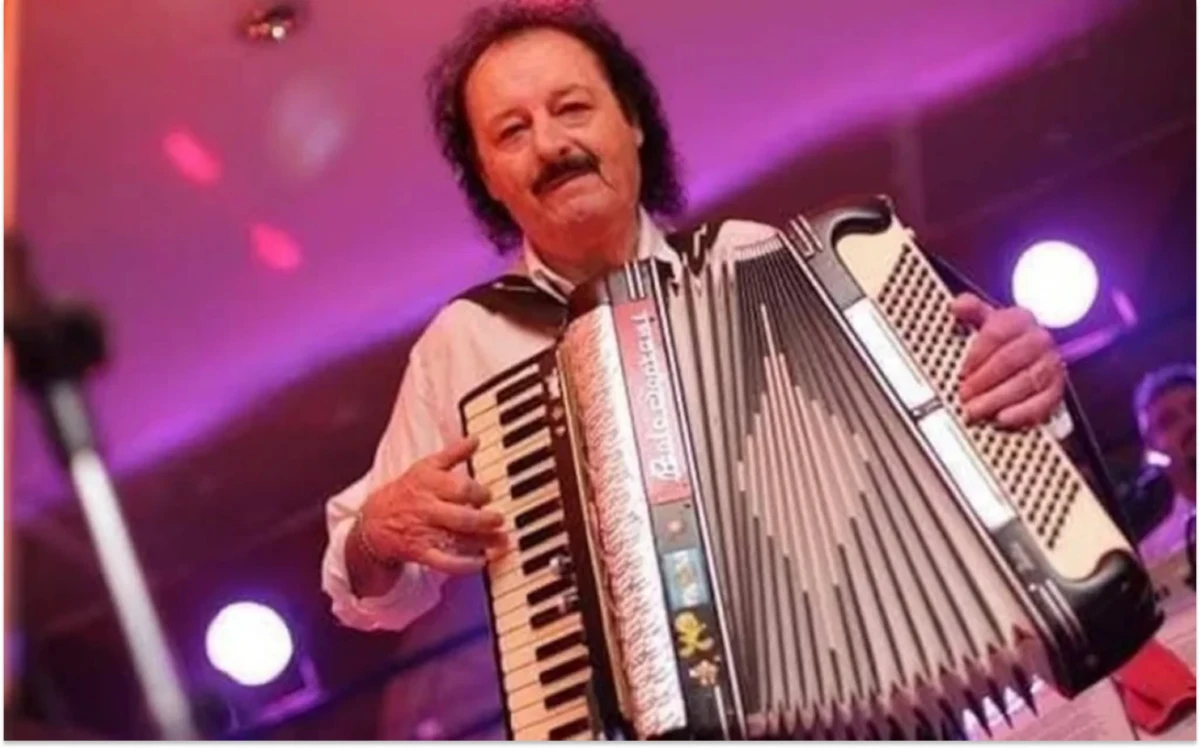 El cantante Alcides se está recuperando en terapia intensiva por una hemorragia intestinal