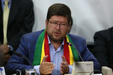 Un candidato busca llevar a Bolivia otra vez a la derecha