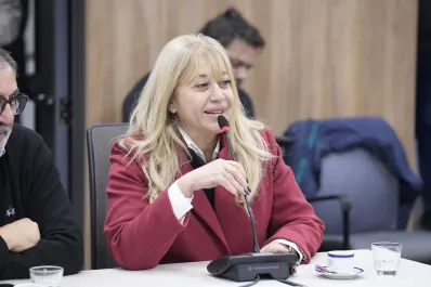 Chahla, a los municipales: “Cuiden el trabajo, hoy es casi imposible conseguir uno público”