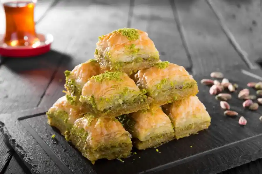 Fiebre por el pistacho: el fruto seco que conquista pastelerías, dietéticas y chocolaterías