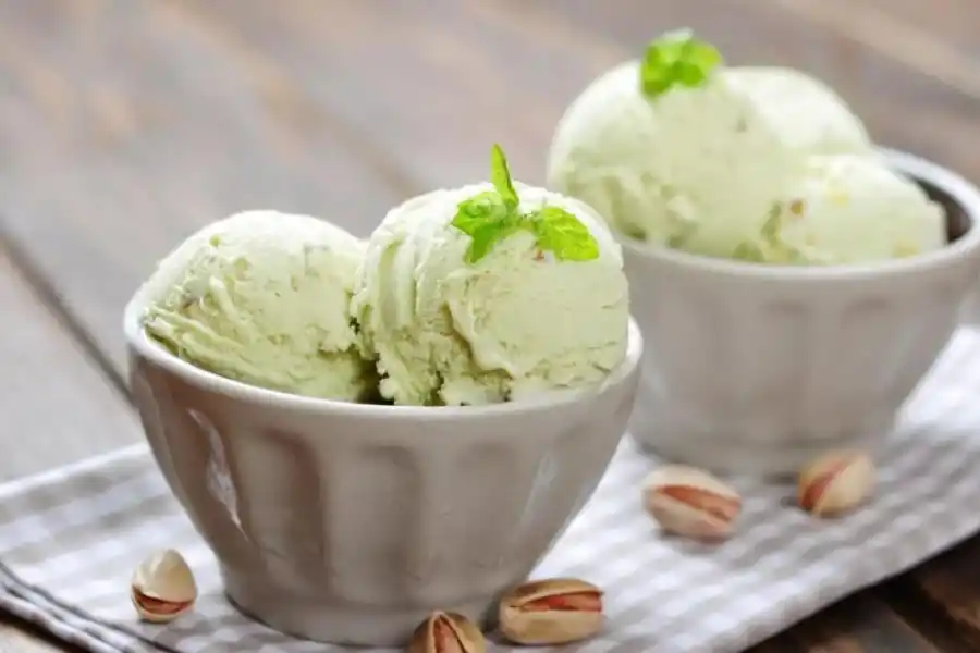 Fiebre por el pistacho: el fruto seco que conquista pastelerías, dietéticas y chocolaterías