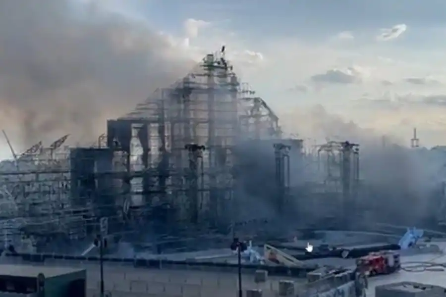 Bélgica: se incendió el escenario principal de Tomorrowland a dos días del festival y causó preocupación mundial