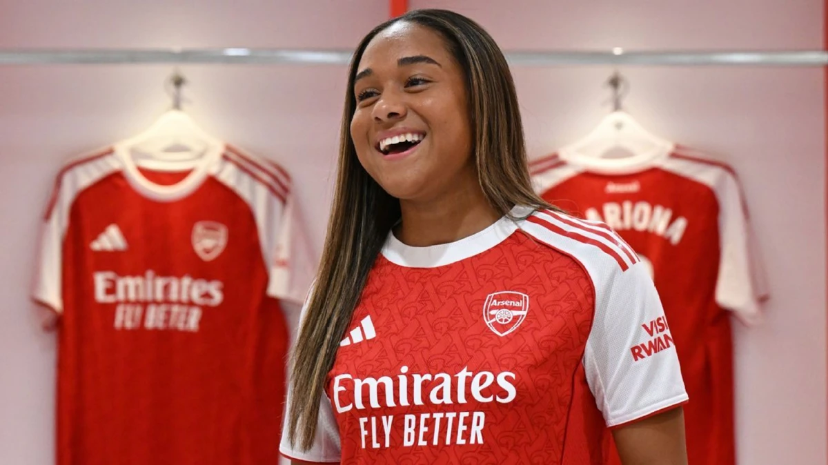 Olivia Smith, la futbolista más cara de la historia tiene raíces chilenas