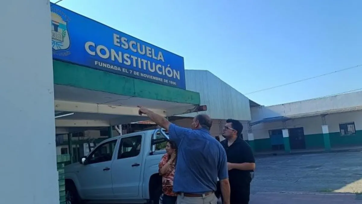 Monteros reafirmó el compromiso de la Provincia con la Escuela Constitución de La Trinidad