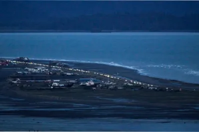 Un feroz terremoto de magnitud 7,3 activó las alertas de tsunami en la costa sur de Alaska