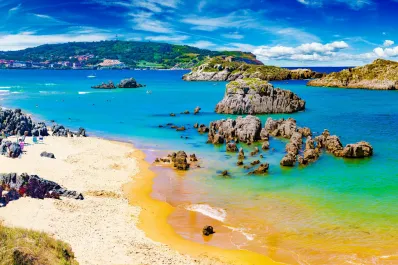 Escapadas: el pueblo con las mejores playas de España a solo media hora de Santander
