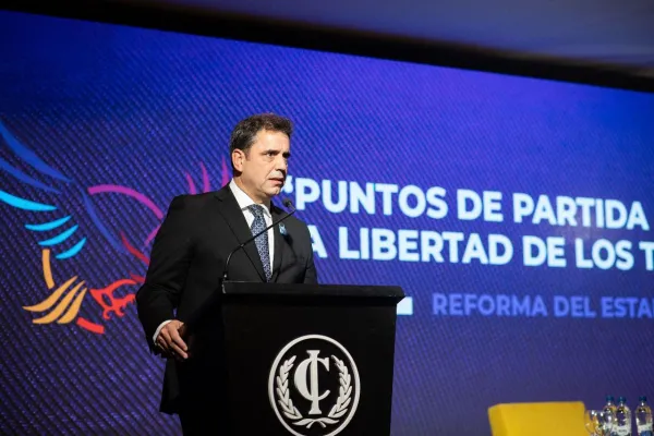 Lisandro Catalán le respondió a Miguel Acevedo: “Sí se puede ahorrar, solo falta voluntad”