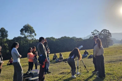 Amistades bajo el sol: un telescopio y tres historias en Tafí Viejo