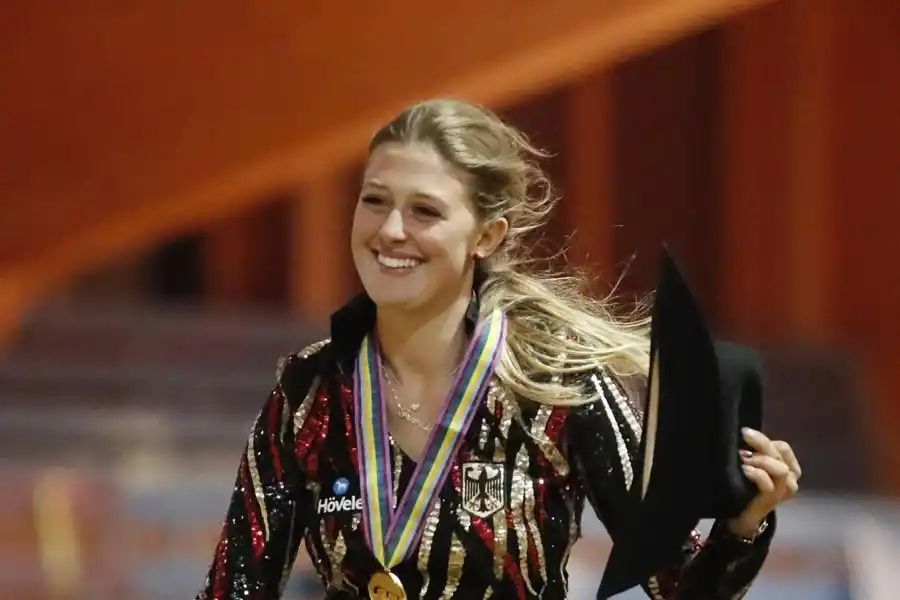  Gina-Maria, la hija del Michael Schumacher que ganó el mundial de reining