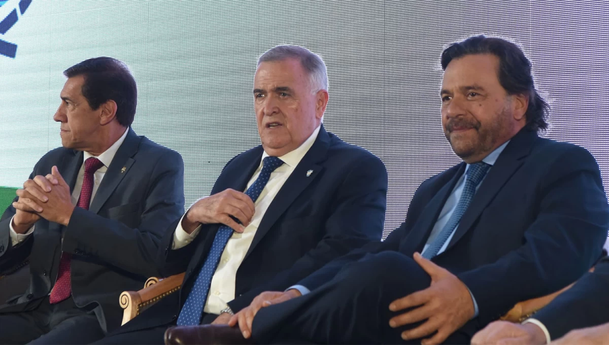 DEMANDA. Sadir, Jaldo y Sáenz reclamaron más simetría al Gobierno nacional.