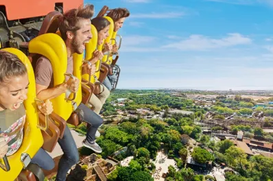 ¿Buscas trabajo en España? PortAventura lanza nuevas ofertas de empleo con incorporación inmediata en su parque de aventuras
