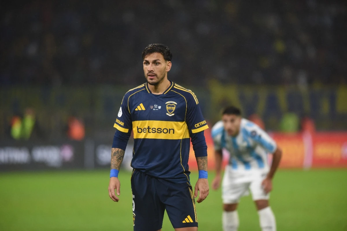 Leandro Paredes no alcanzó en el Madre de Ciudades. 