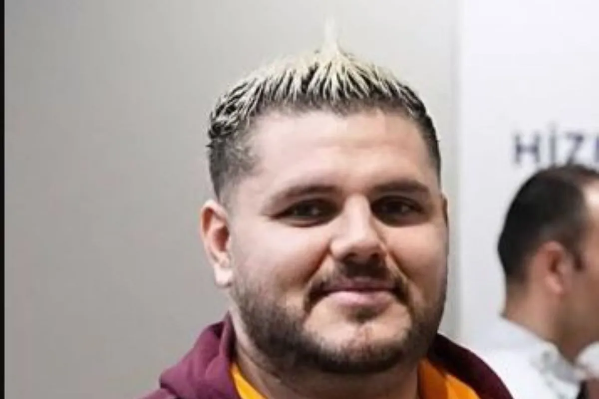 TRUCO. El mismo Icardi recurrió a la inteligencia artificial para mostrarse con la cara hinchada.