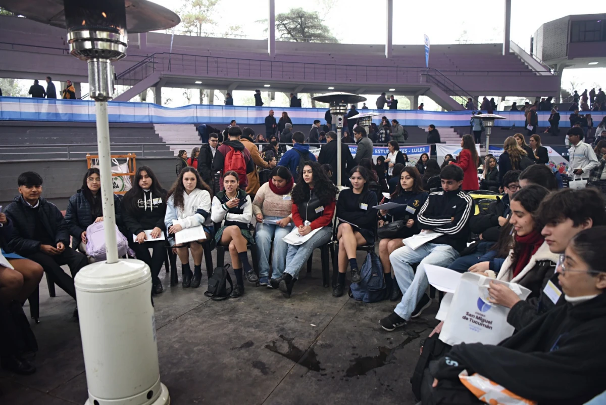 REUNIONES DE COMISIONES. Las resoluciones de los jóvenes serán plasmadas en la ley provincial. / LA GACETA, ANALÍA JARAMILLO.