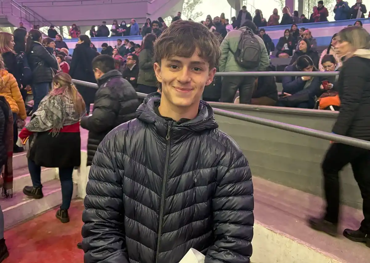 EN GÉNERO. Eugenio Guyot, estudiante del Gymnasium, se interesó en la comisión de género y derechos humanos. / VICTORIA REINOSO, LA GACETA