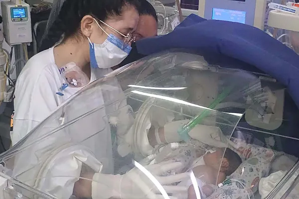Tras una cirugía inédita que le salvó la vida, una mamá tucumana - Main Image
